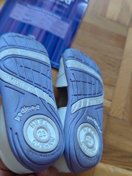 Pediped celokozene kvalitne dievcenske sandalky 23, pediped,23