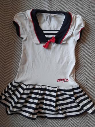 Šaty z chorvatska, 104