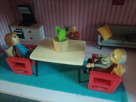 Domček pre bábiky drevený s príslušenstvom,