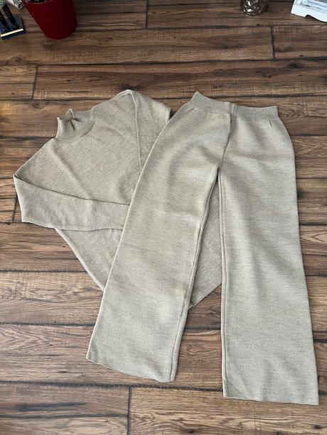 Pletený nohavicový komplet set, s