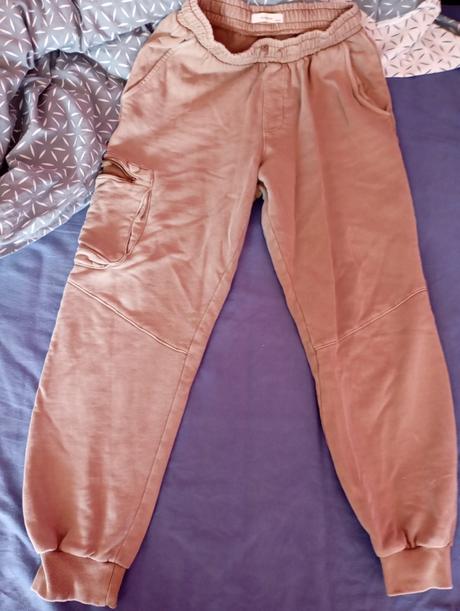 Nohavice, reserved,152