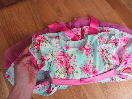 Spoločenské šaty pre dievčatká, 98