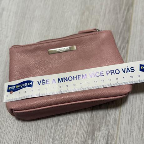 Kozmetická taštička trussardi,