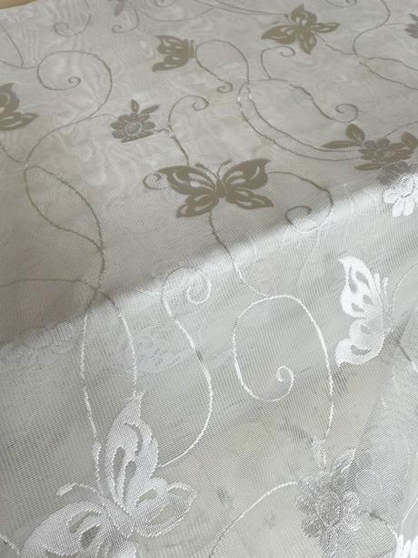 Záclona na prešitie,