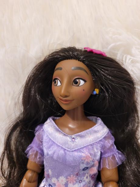 Disney isabela madrigal encanto carovny svet, 