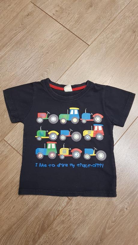 Chlapčenské tričko s traktormi na 3 roky, 74