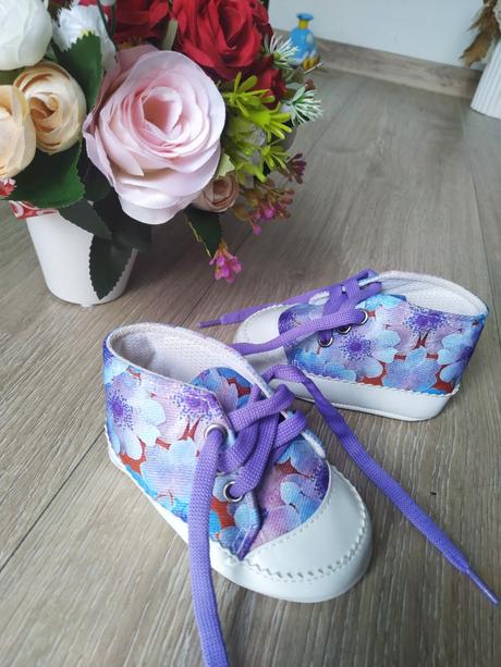 Ľahké capačky, nové, 17