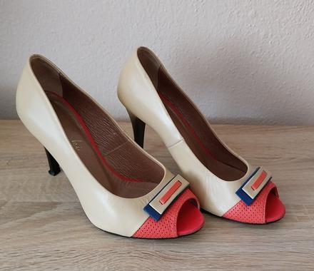 Kožené lodičky zn. kaniowski, 37