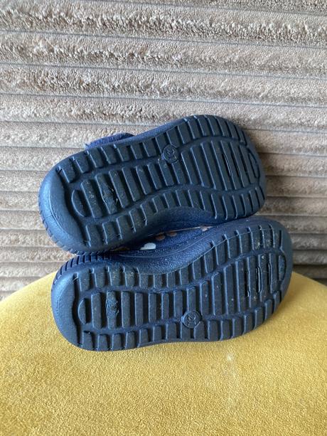 Papučky so psíkom, 21