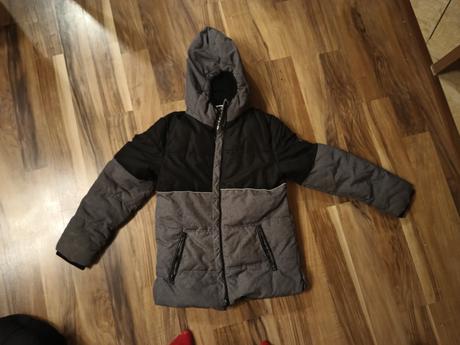 Zimná vetrovka, 152