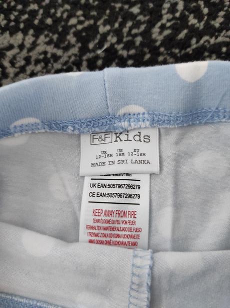 Balík oblečenia 86 top stav, 86–98