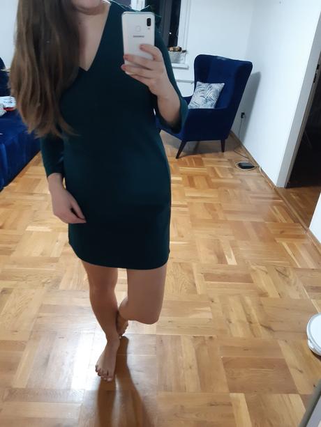 Smaragdove zelene saty, s