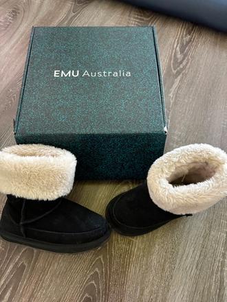 Emu australia detske snehule č.28, 28