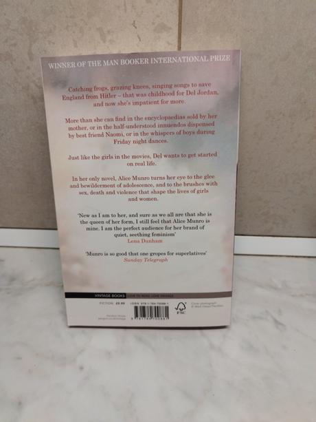 Alice munro - lives of girls and women v, 