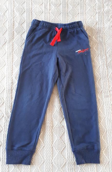 Teplaky 110, disney,110