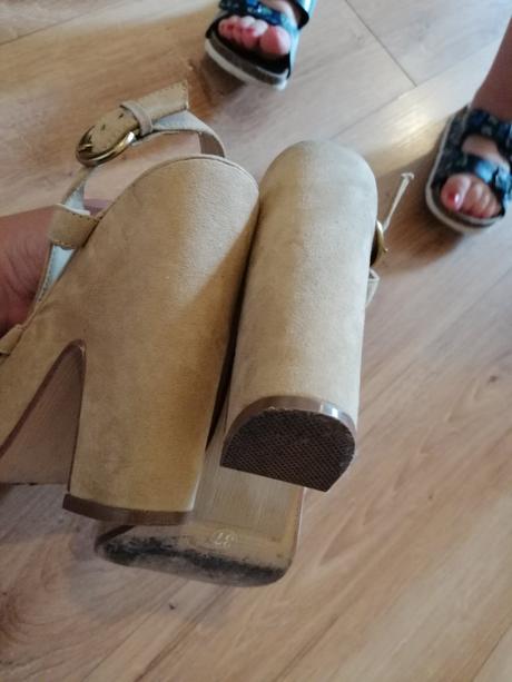 Sandálky na platforme, 37