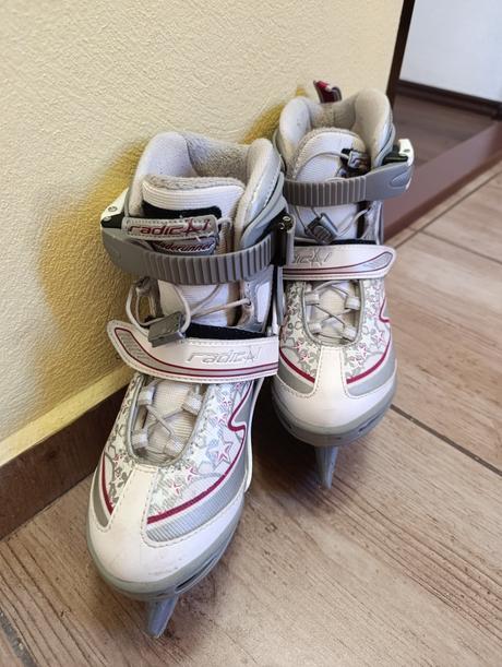 Korčule na ľad, 32