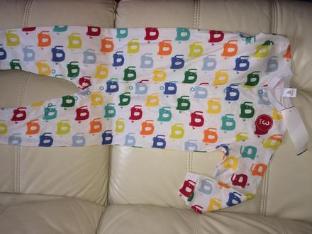 Overal nenoseny, next,92