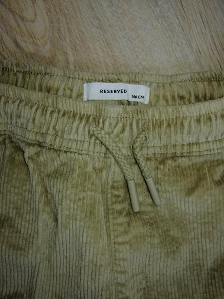 Menčestrové joggery zn. reserved, reserved,146