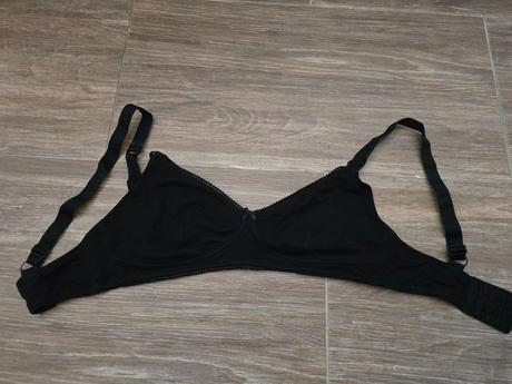 Podprsenka na kojenie 85c, esmara