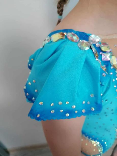 Gymnastický dres, 128