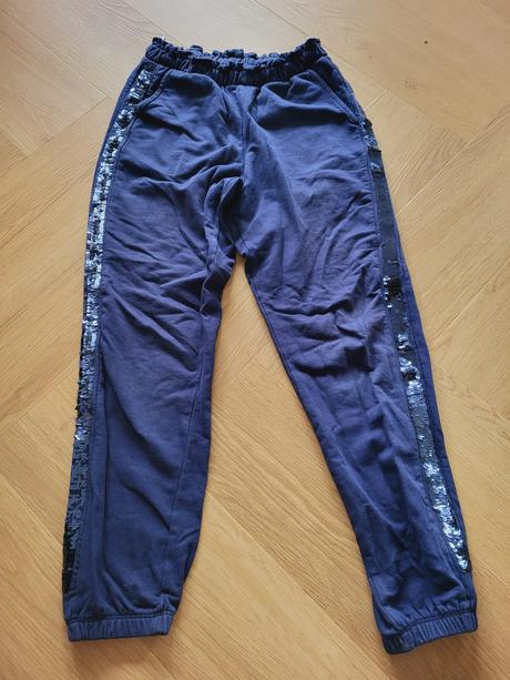 Teplaky s flitrami, c&a,140