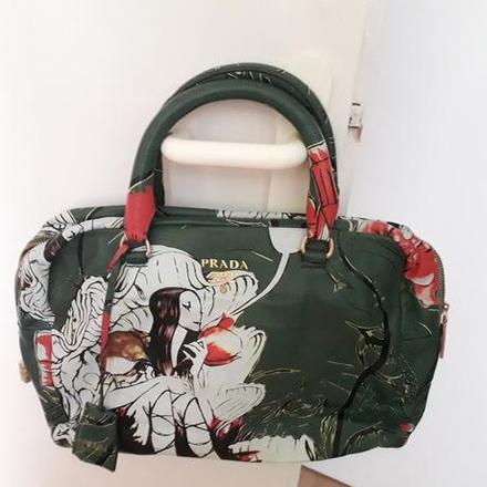 Kabelka tmavozelena, 