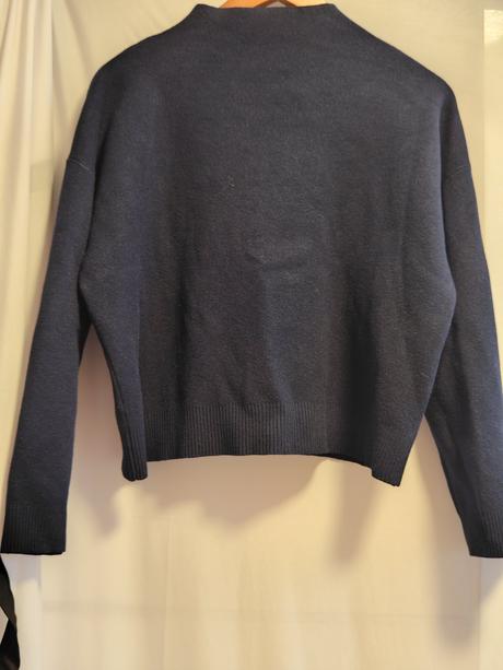 Ray tricot perfektný dámsky jedinečný svetrík e, m