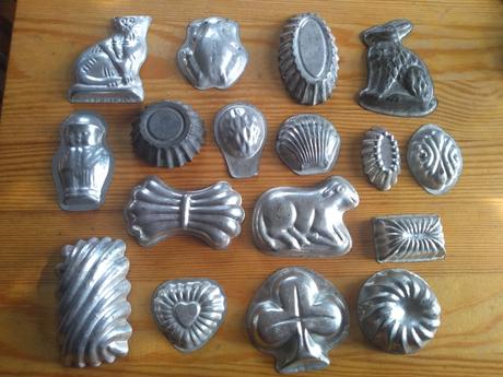 Retro formičky na pečenie16ks - 16eur,