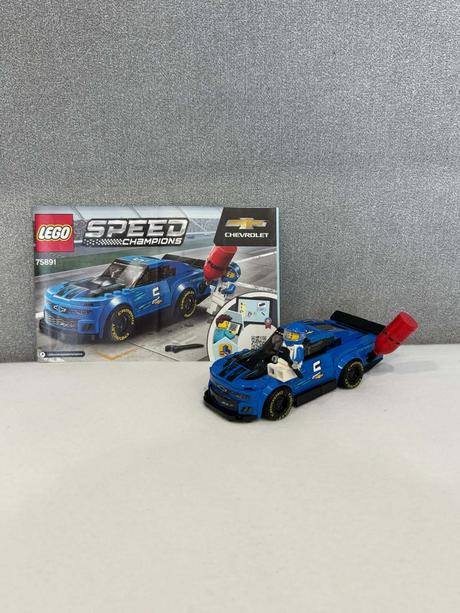 Lego speed champions chevrolet camaro zl1 race car,