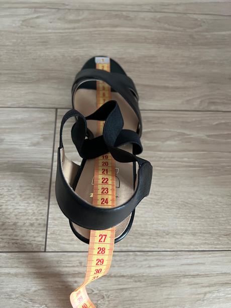 Kozene sandalky 42 bata insolia, baťa,42