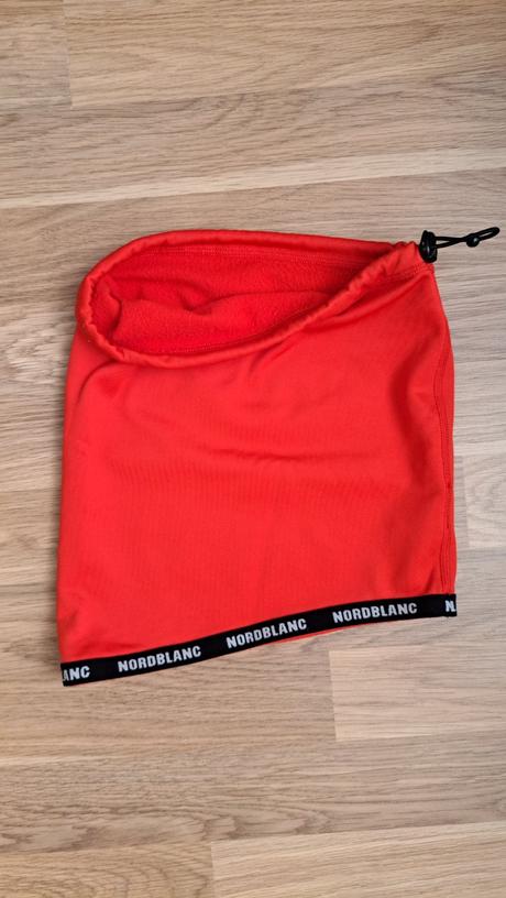 2x rovnaky nakrcnik-zatepleny, nordblanc,146