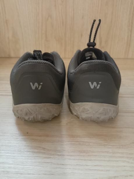 Barefoot tenisky, 40