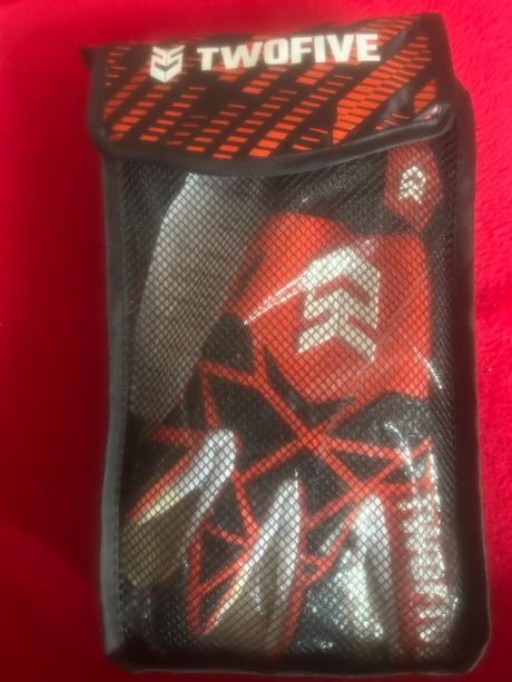 Brankárske futbalové rukavice, 