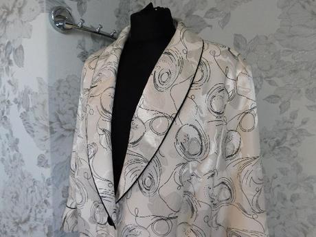 Luxusny blejzer na slavnost, 52