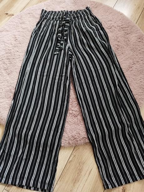 Nohavice letne, c&a,140