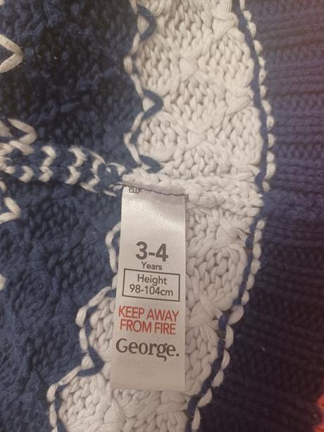 Svetrik george, george,104