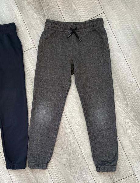 2x tepláky veľ. 128, f&f,128