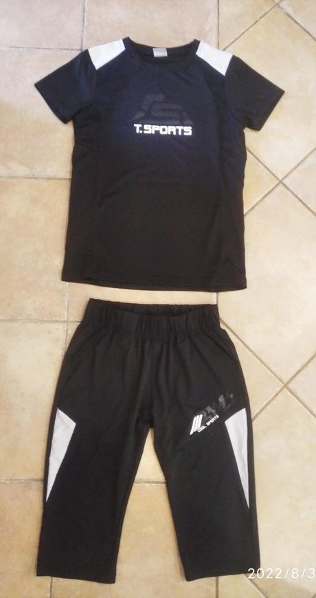 Krasny sportovy komplet, 146