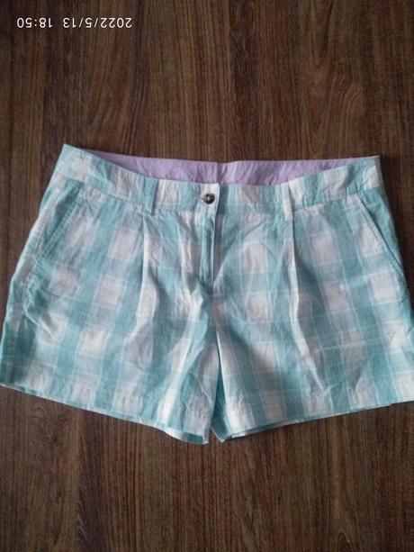 Nove kratasy, m