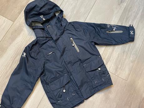 Kvalitná funkčná bunda, 110