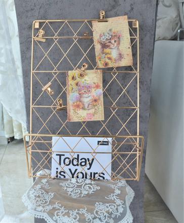 Nástenný organizér na odkazy-kovoý -zlatý, 