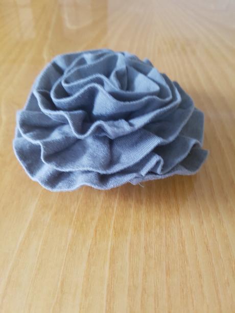 Textilne a kozene kvety - rozne,