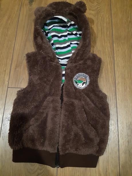 Hrejivá vesta, č.80-86, zn. richelieu, richelieu,80