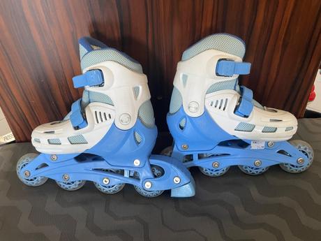 Kolieskové korčule, 35