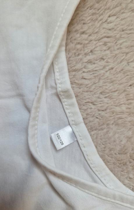 Trička 128, c&a,128