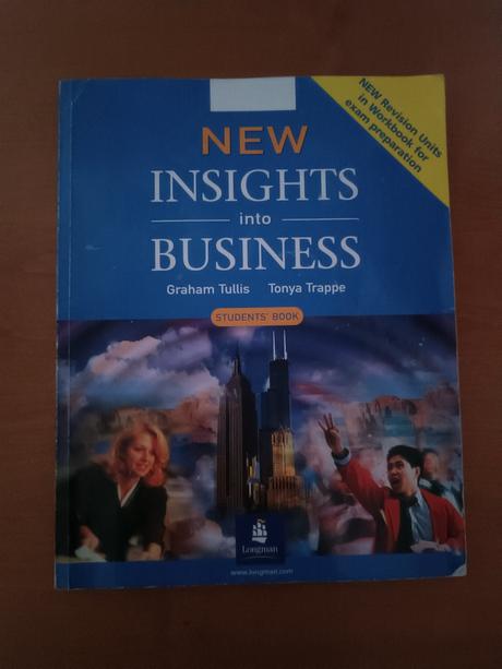 Učebnice - anglický jazyk, chémia, matematika...,