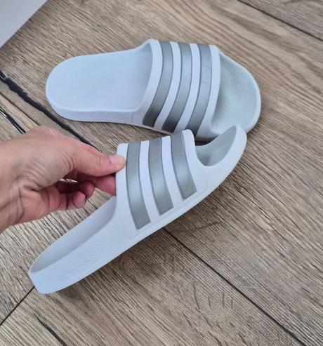 Detske adidas slapky vel. 33, adidas,33