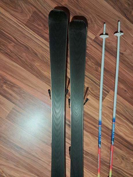 Lyže blizzard junior 130 cm s viazanim, palice, blizzard,130-139 cm