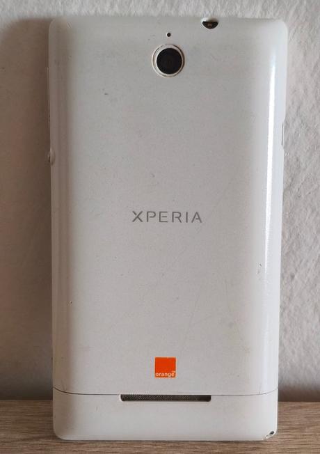 Sony xperia e, sony